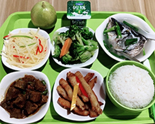 雅東套餐菜品